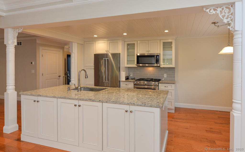 862 Heritage Village A