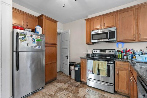 Tiny photo for 195 Oxford Street, Hartford, CT 06105 (MLS # 24135201)