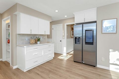 Tiny photo for 4 Fir Drive, Danbury, CT 06811 (MLS # 24143646)