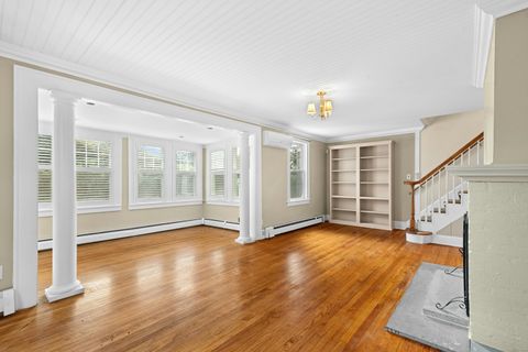 Tiny photo for 2630 Boston Post Road, Darien, CT 06820 (MLS # 24135632)
