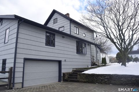 Photo of 9 Blaine Street, Danbury, CT 06810 (MLS # 24148447)