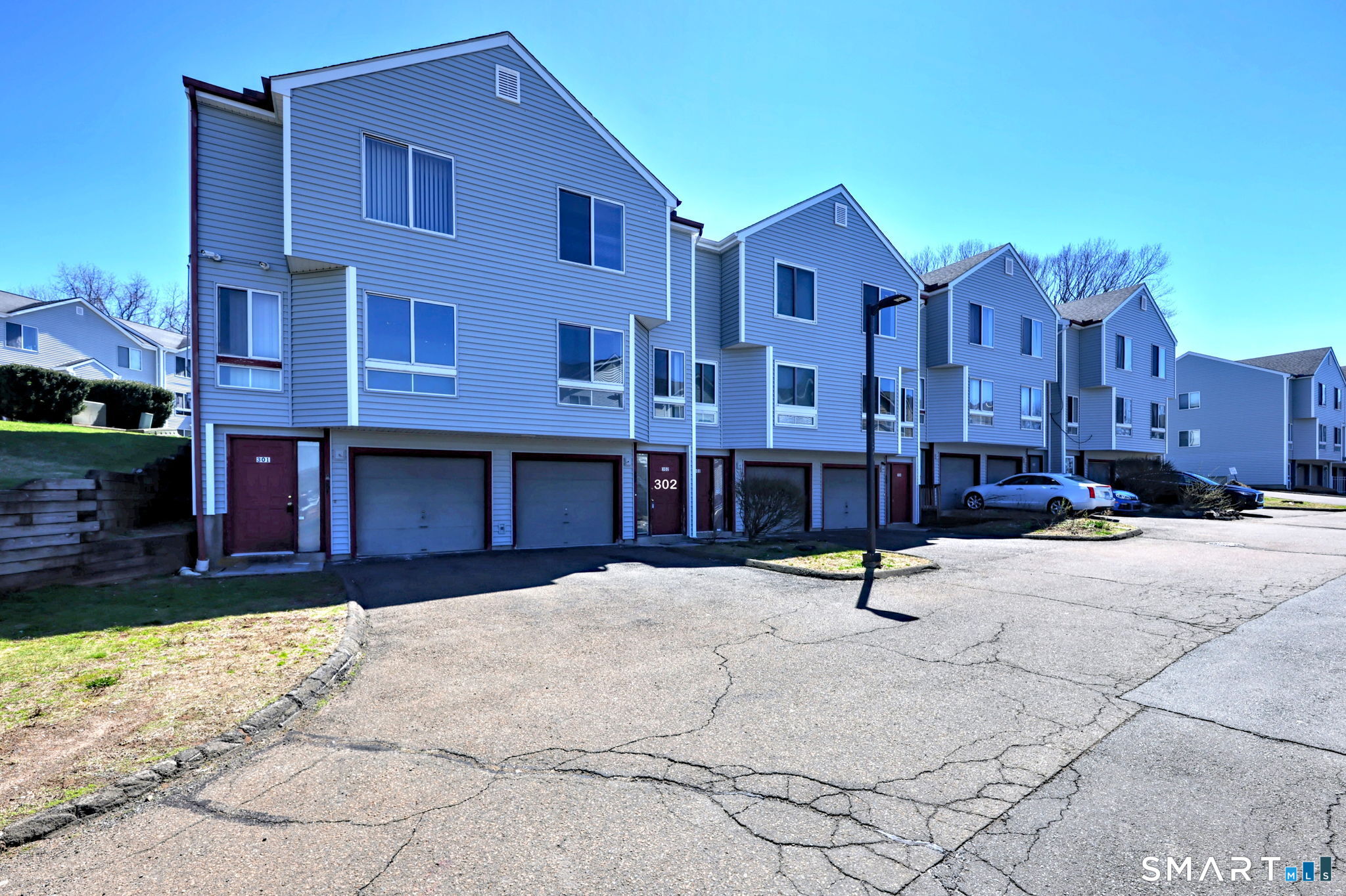 1423 Quinnipiac Avenue 302