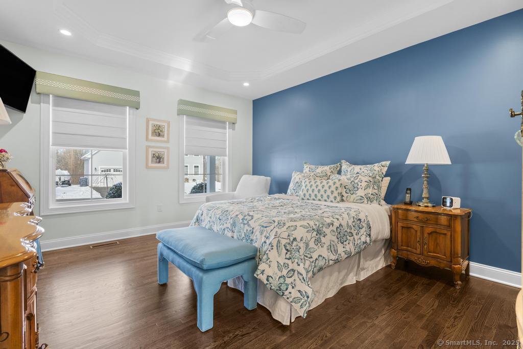 19 Lomartra Lane, Branford, Connecticut image 11