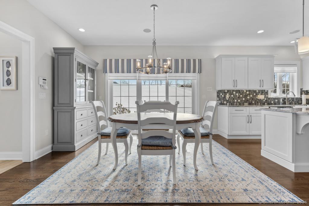 19 Lomartra Lane, Branford, Connecticut image 6