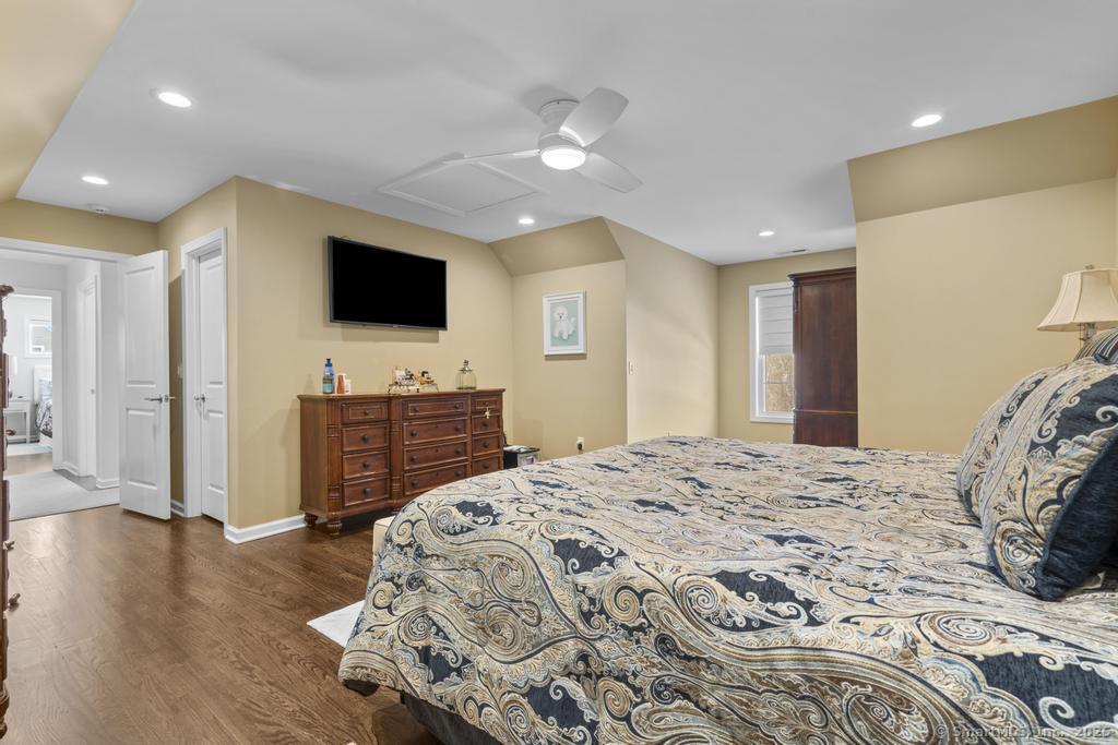 19 Lomartra Lane, Branford, Connecticut image 18