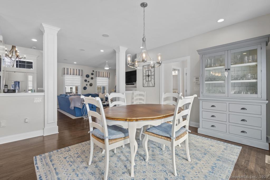 19 Lomartra Lane, Branford, Connecticut image 5