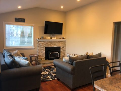 Tiny photo for 47 S Lake Shore Drive, Brookfield, CT 06804 (MLS # 24136967)