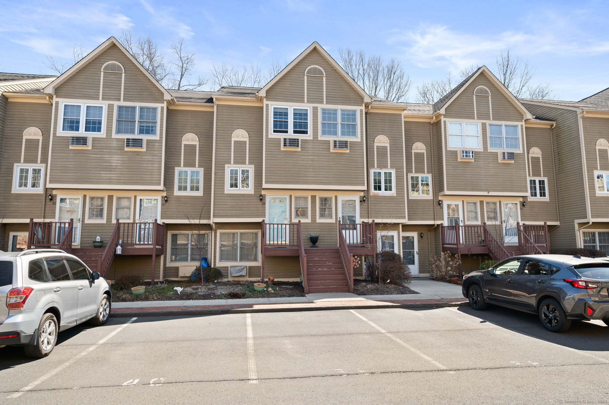 50 Pierce Street #APT 39, Plainville, Connecticut image 1