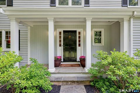 Homes For Sale - 11 Butternut Hollow Road<br/> Greenwich, CT 06830