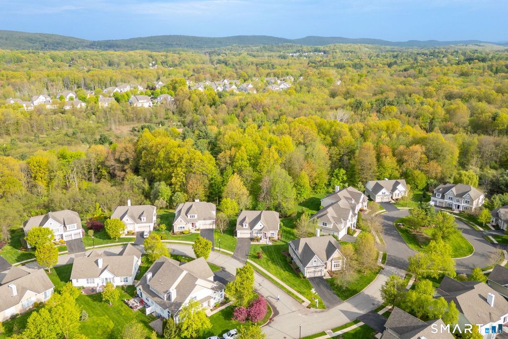 Photo of 19 Cherry Hills Circle #19, Bloomfield, CT 06002 (MLS # 24171217)