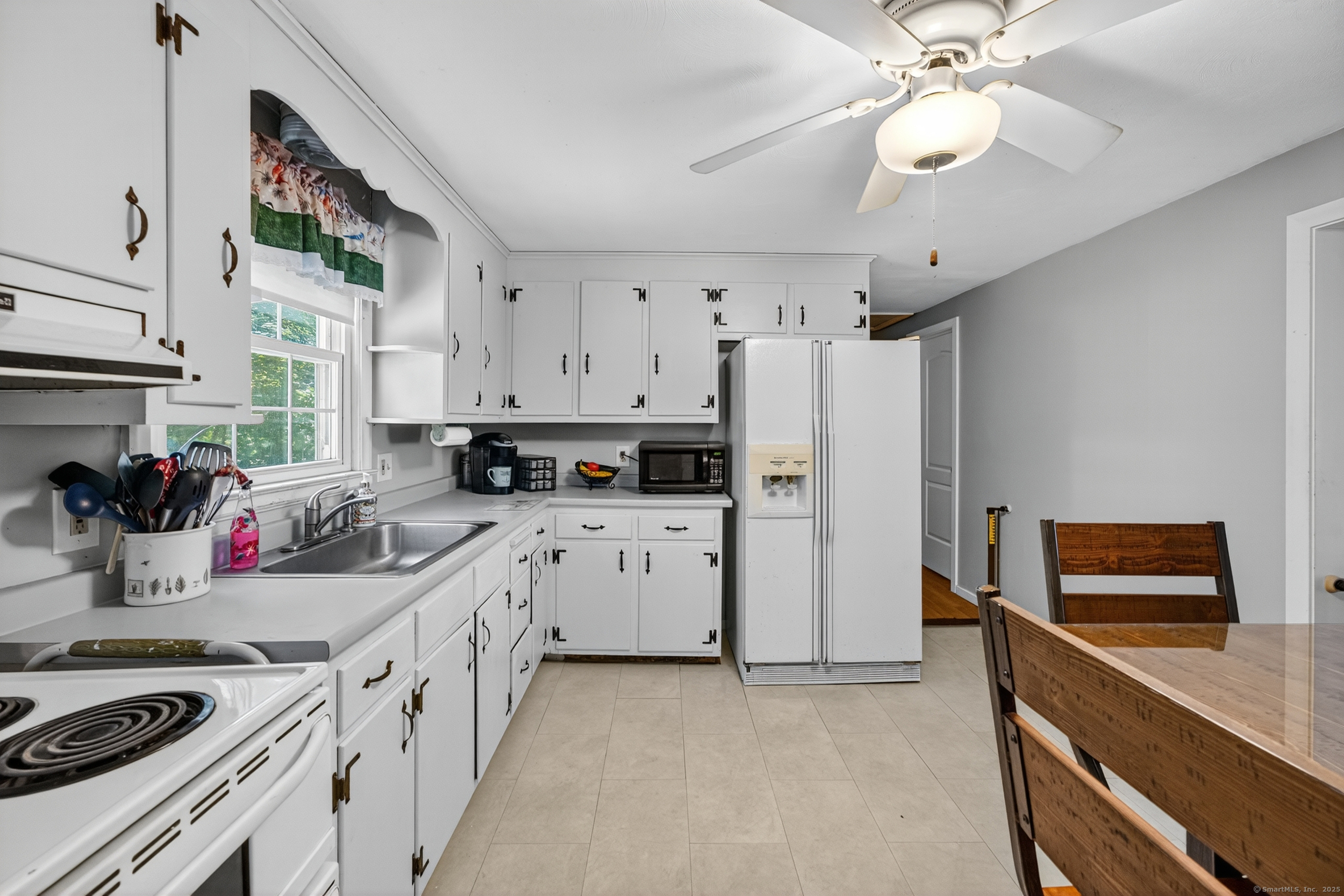 7 Bonnieview Drive