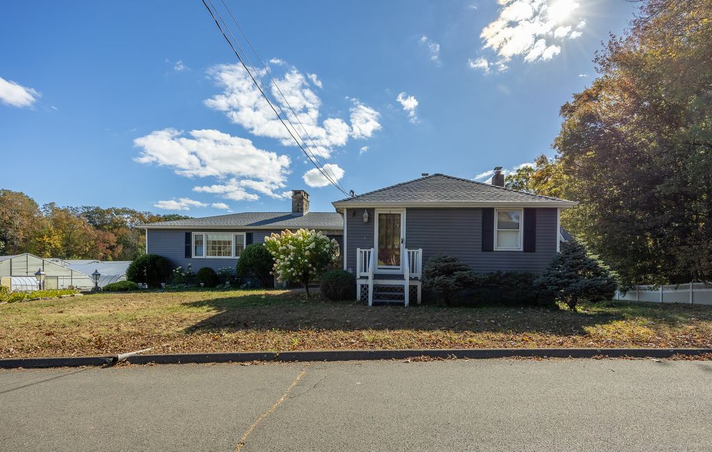 Photo of 2035 Scott Road, Cheshire, CT 06410 (MLS # 24133356)