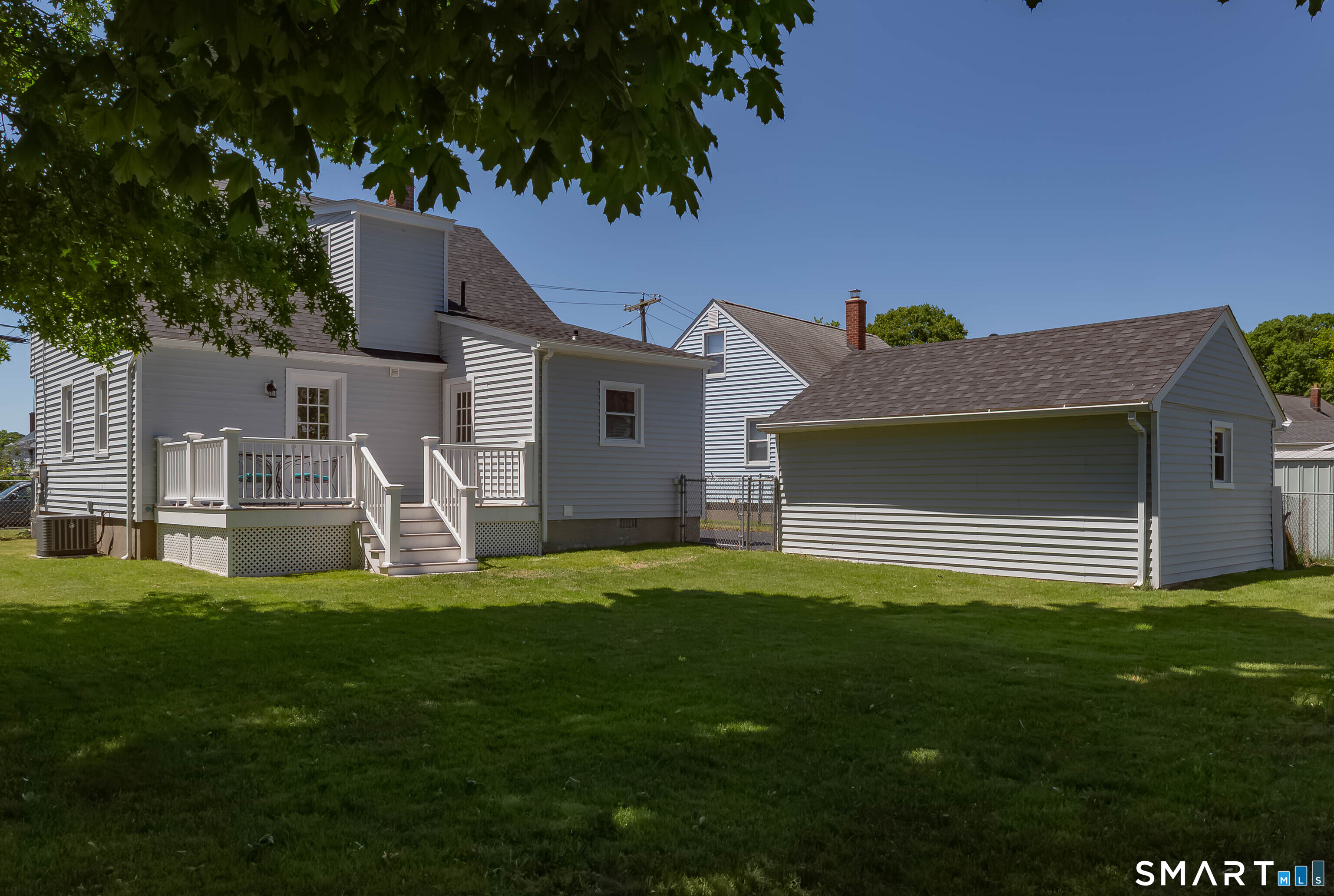 21 Bertrose Avenue