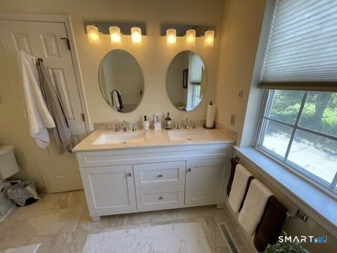 Tiny photo for 601 Foxboro Drive #601, Norwalk, CT 06851 (MLS # 24184618)