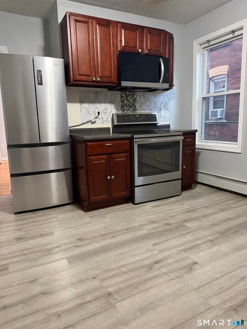 Photo of 98-100 Shultas Place #98, Hartford, CT 06114 (MLS # 24213674)