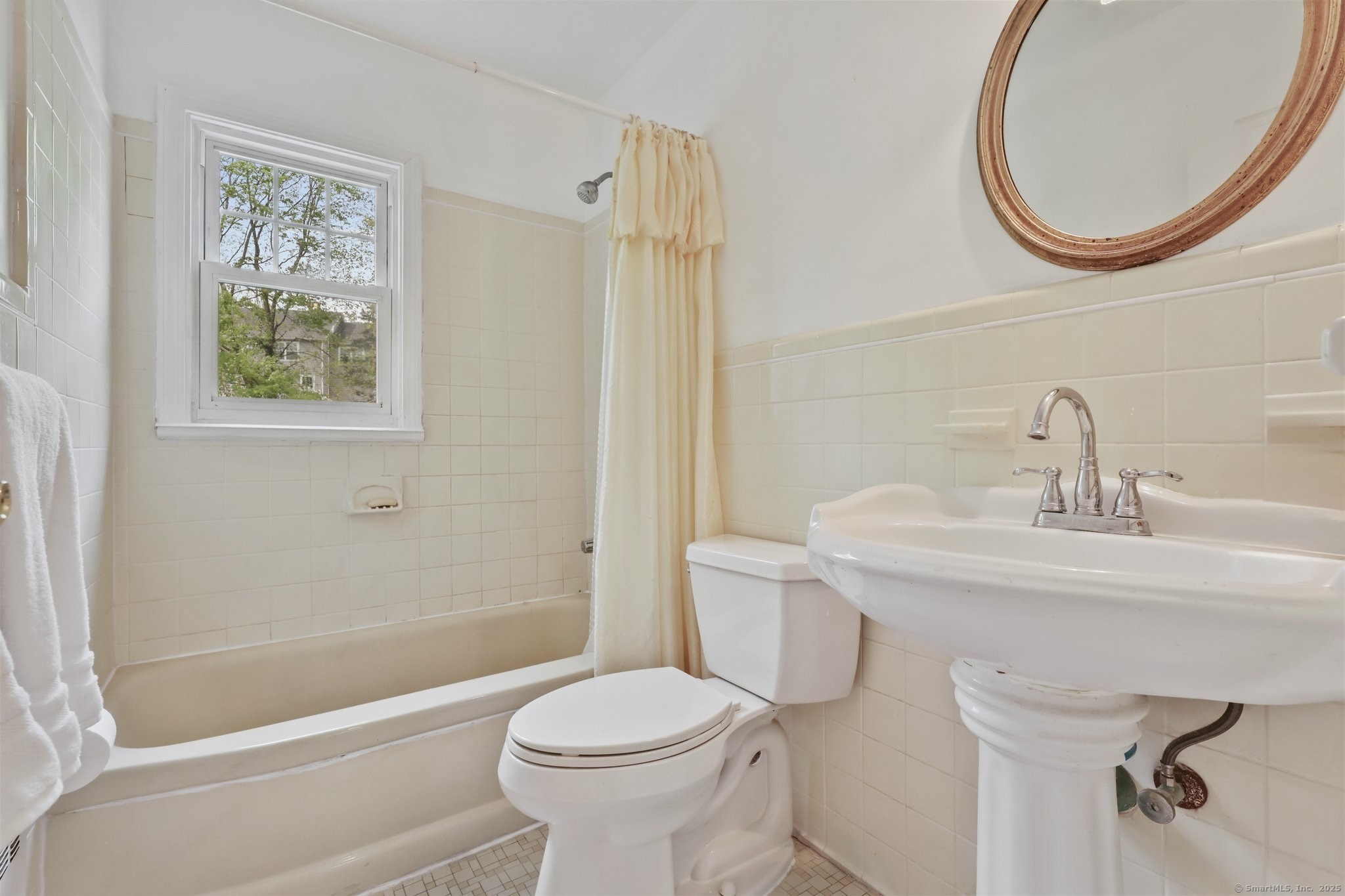 18 Mary Lane, Greenwich, Connecticut image 8