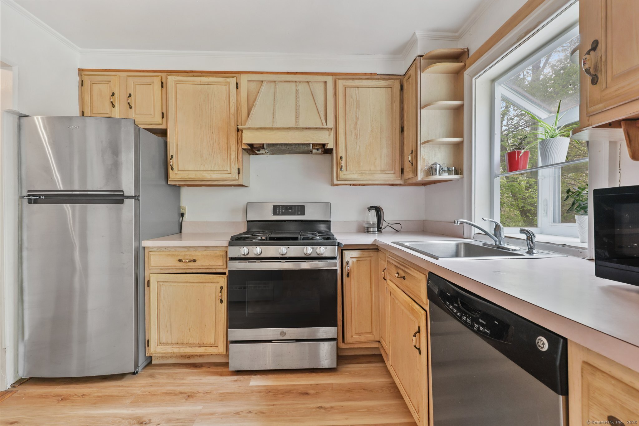 18 Mary Lane, Greenwich, Connecticut image 4