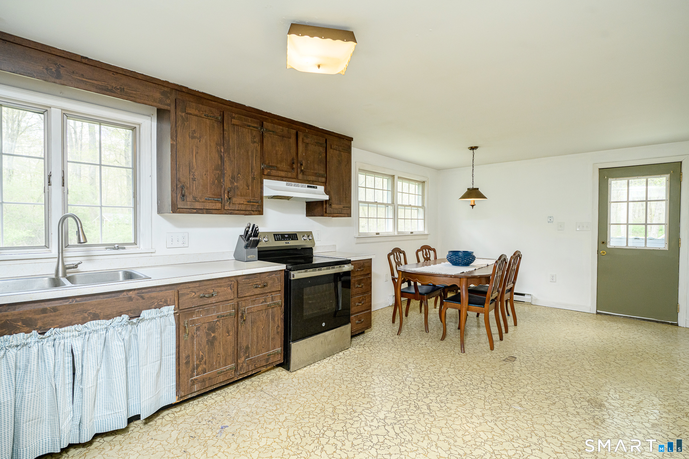 63 Estabrooks Road