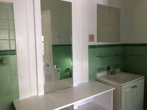 Tiny photo for 738 Whitney Avenue #3, New Haven, CT 06511 (MLS # 24170777)