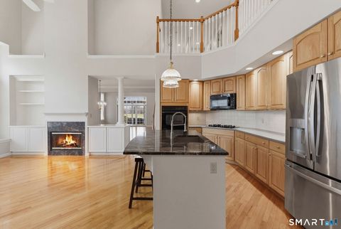 Tiny photo for 5 Pierson Green #5, Cromwell, CT 06416 (MLS # 24165999)