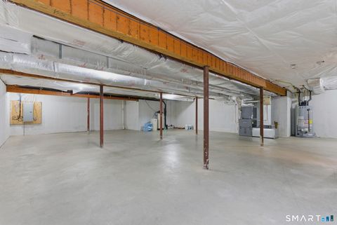 Tiny photo for 5 Pierson Green #5, Cromwell, CT 06416 (MLS # 24165999)