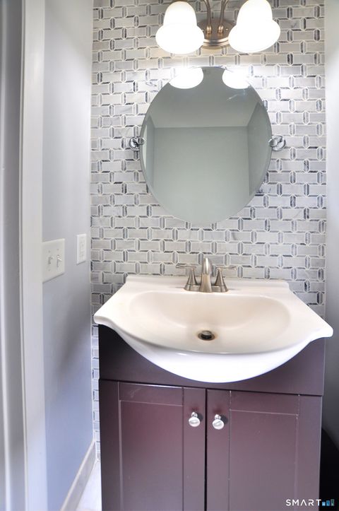 Tiny photo for 234 Skyview Drive #234, Cromwell, CT 06416 (MLS # 24157452)