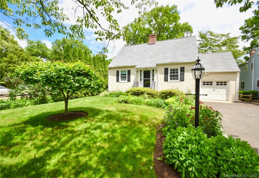 Photo 1 of 72 Fitch Avenue, Darien, Connecticut, $821,000, Web #: 170161922