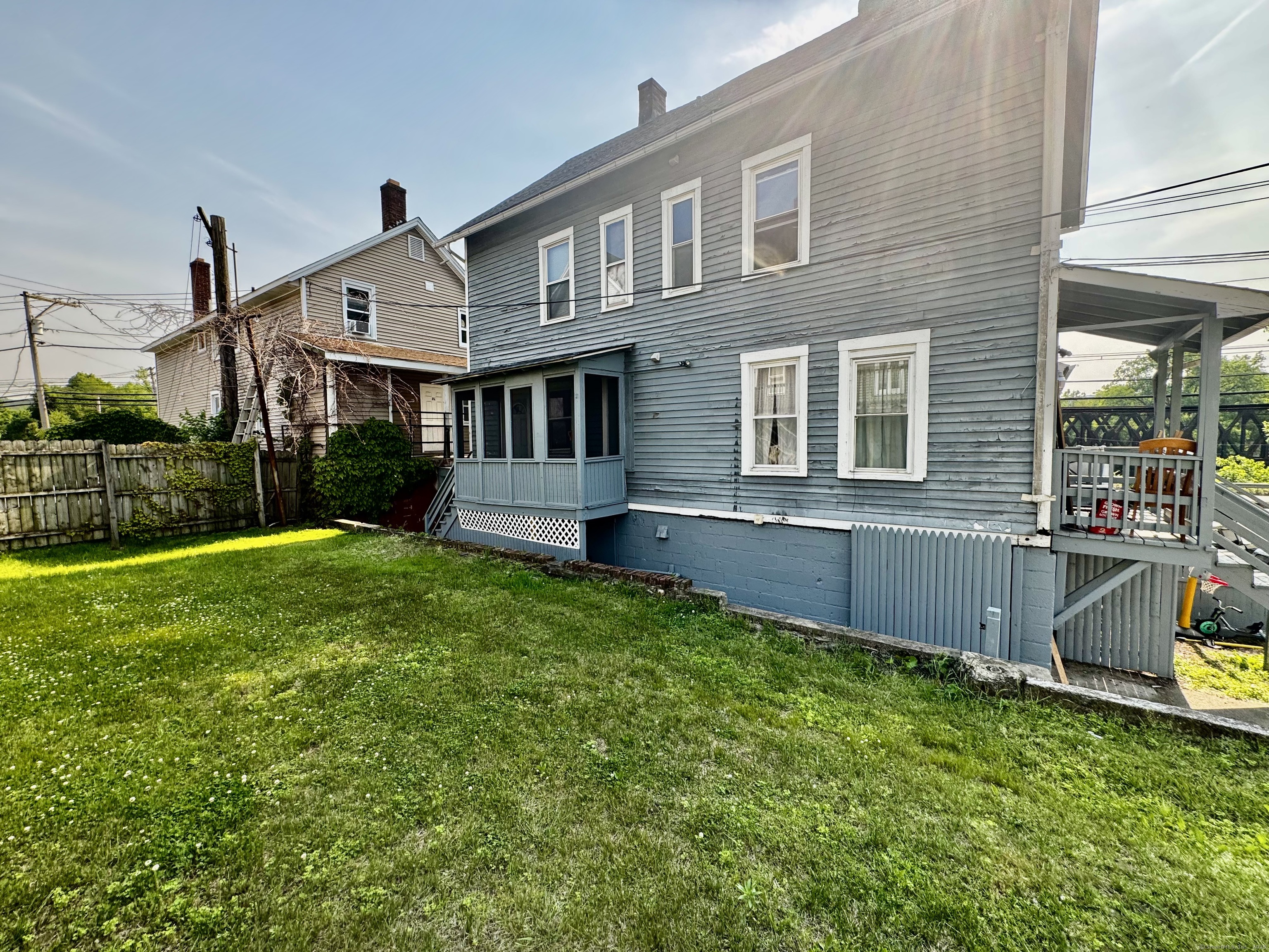 21 Derby Avenue