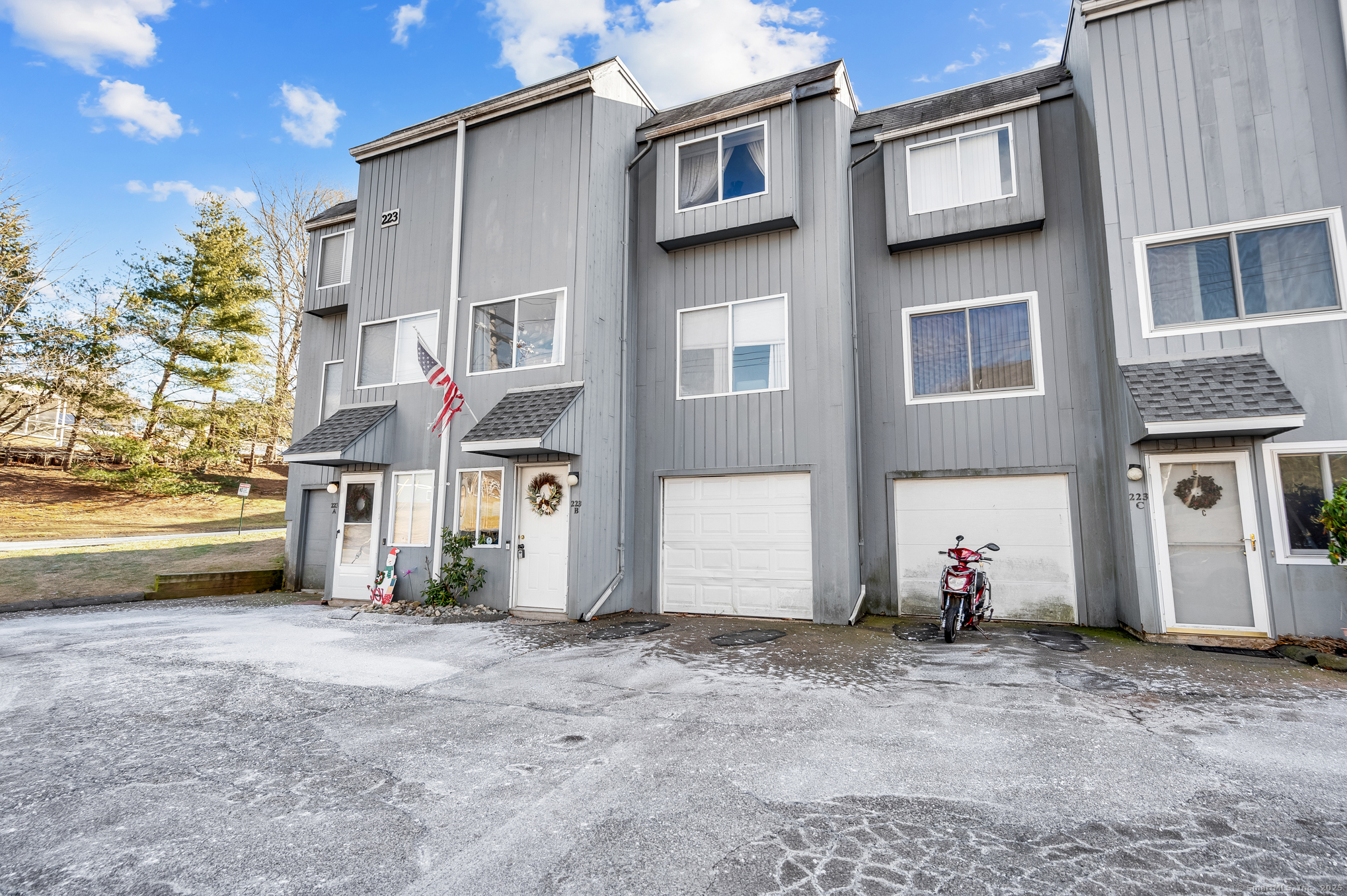 223 Thompson Street #B, East Haven, Connecticut image 2