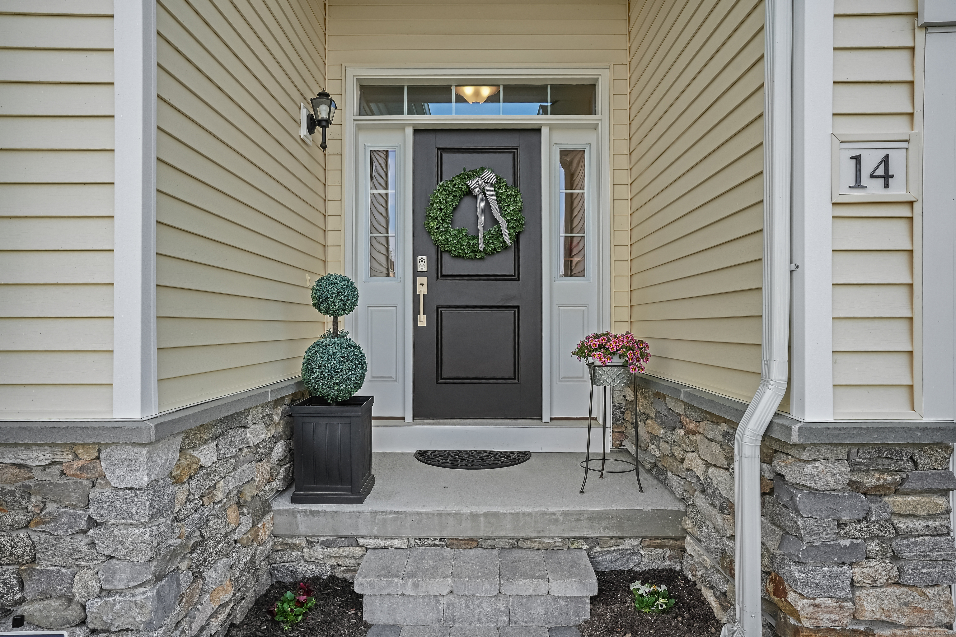 14 Enclave Circle #14, Newtown, Connecticut image 32