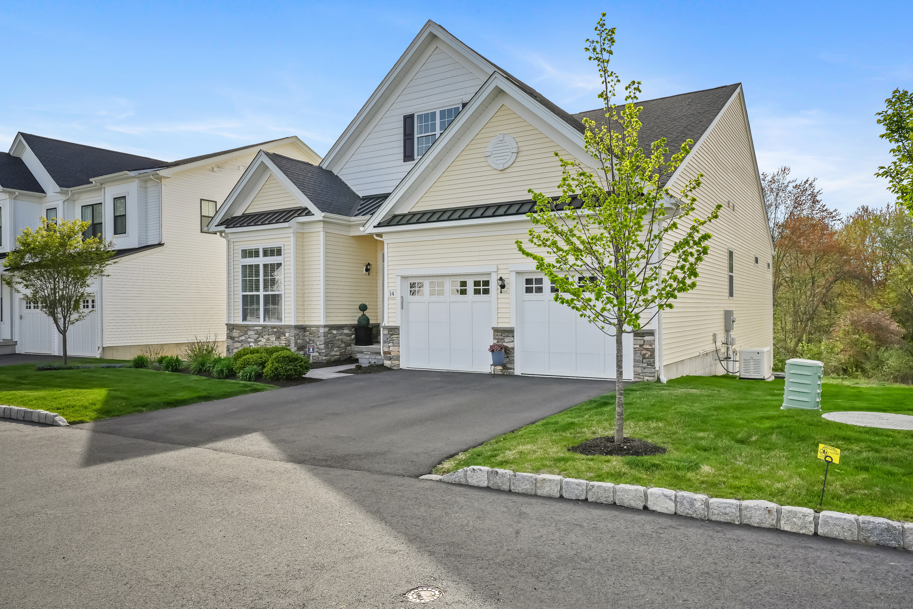 14 Enclave Circle #14, Newtown, Connecticut image 33