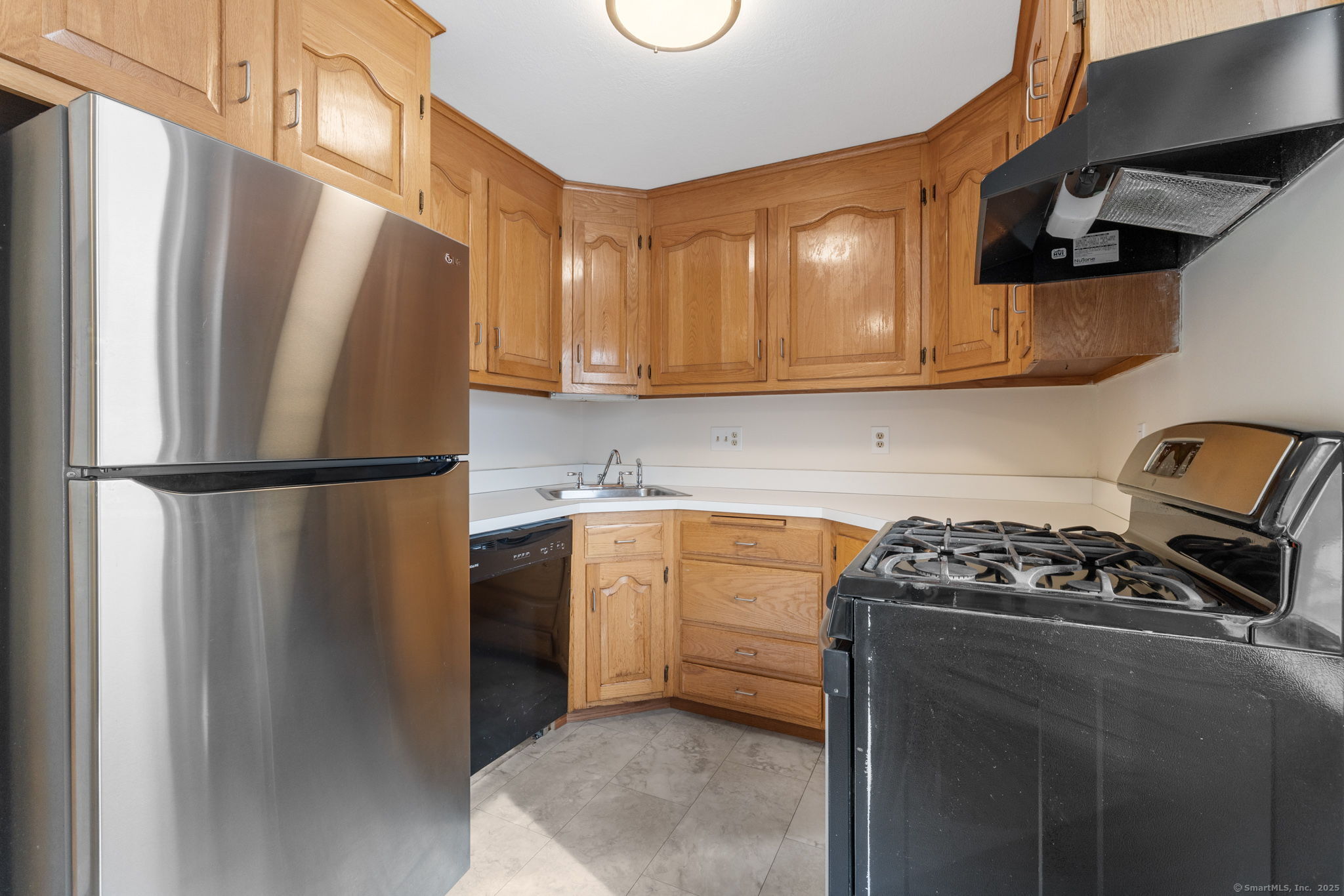243 Lawlor Street #APT 1A, New Britain, Connecticut image 3