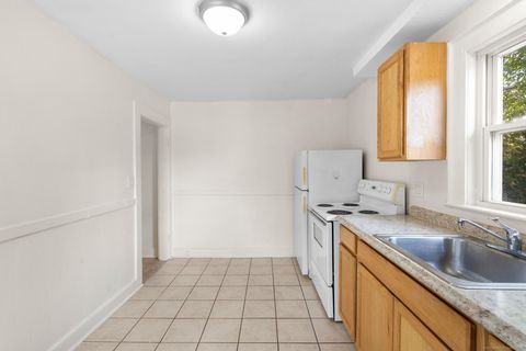 Tiny photo for 113 East Main Street #4, Meriden, CT 06450 (MLS # 24135818)