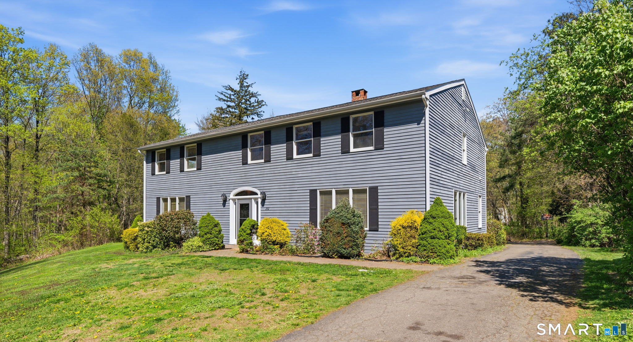 252 Willard Avenue