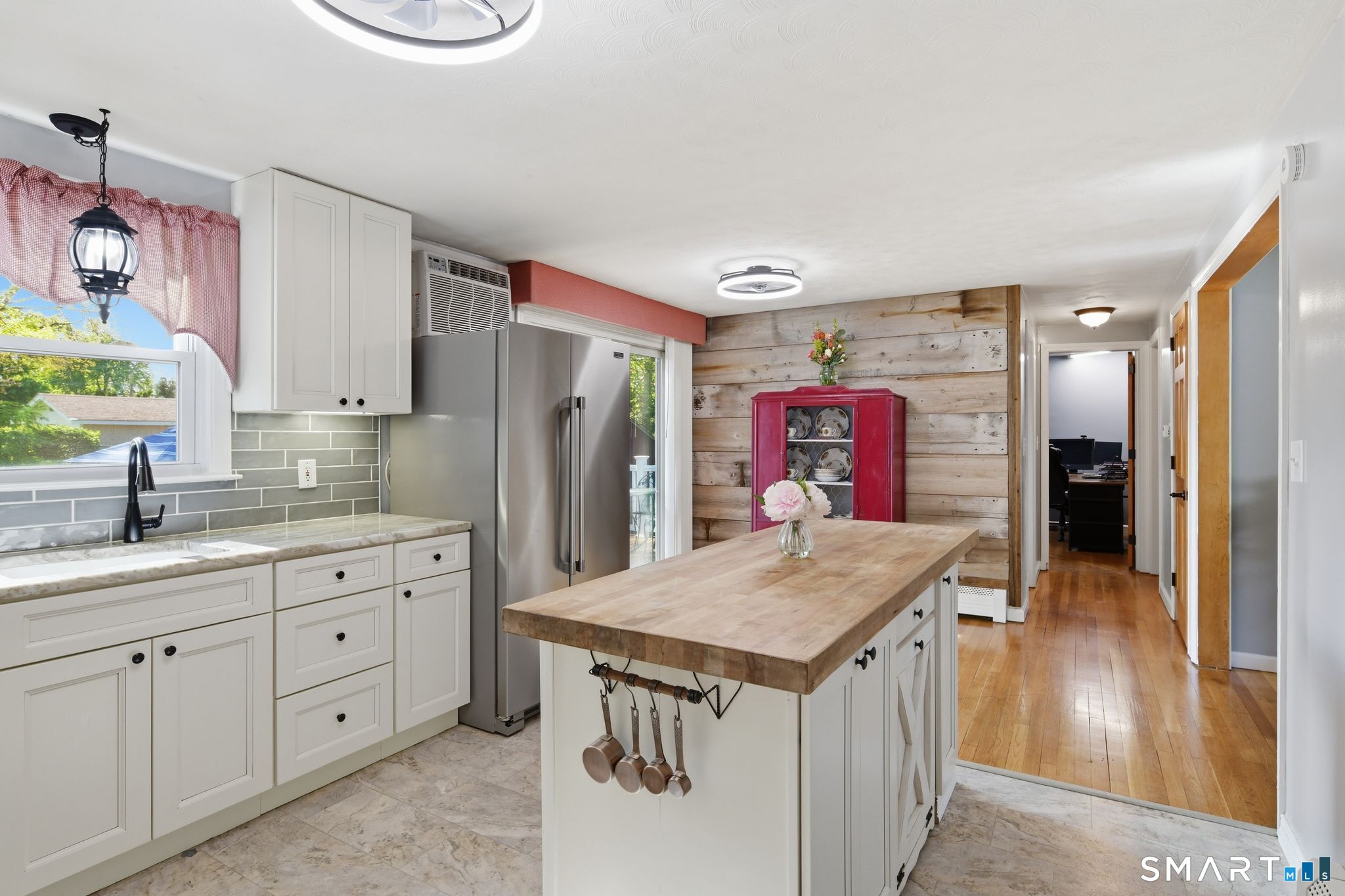 9 Overhill Road