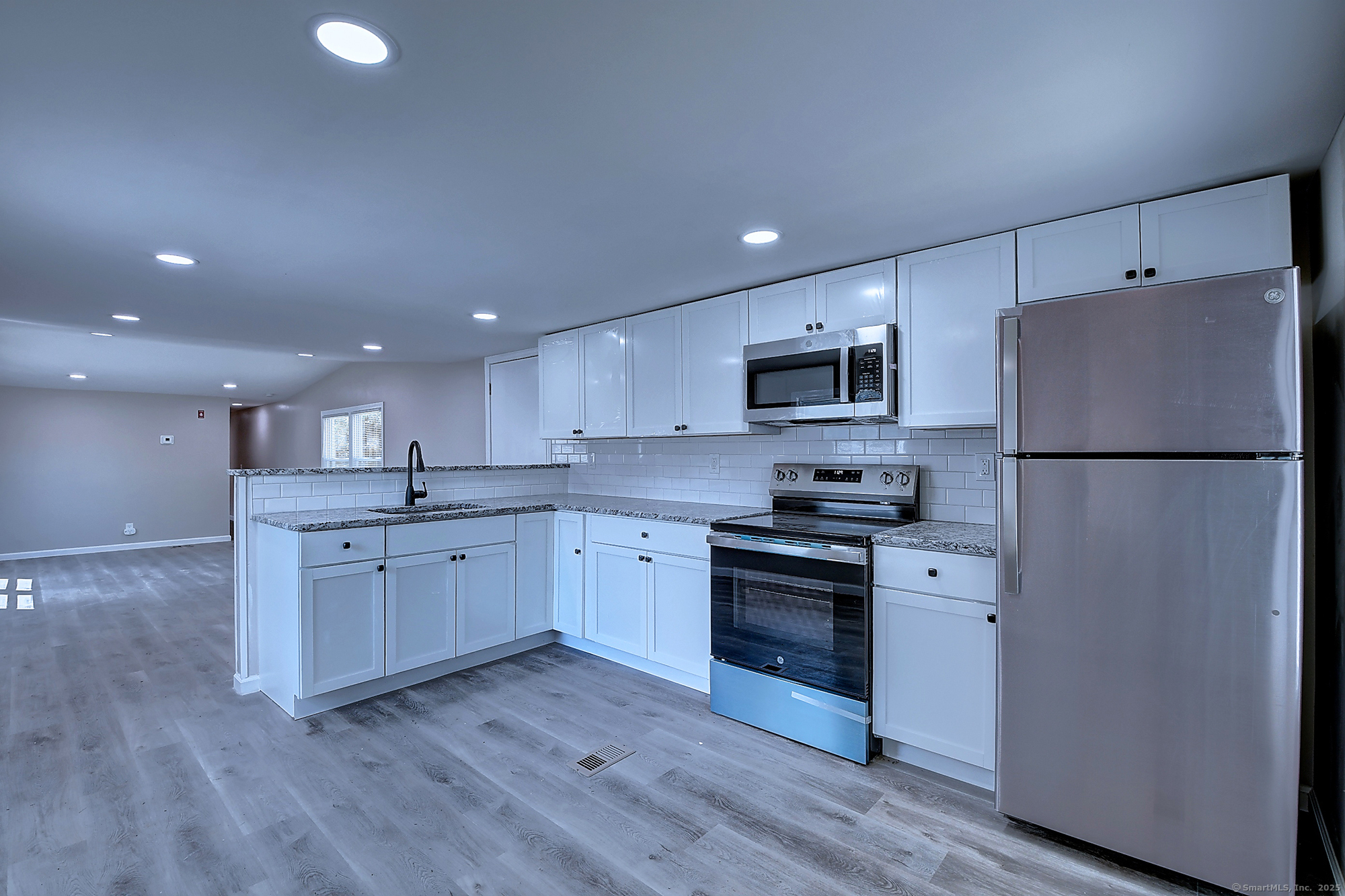 66 Nancy Lane, Naugatuck, Connecticut image 4