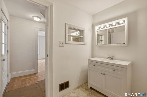 Tiny photo for 784 Howard Avenue #2nd Floor, Bridgeport, CT 06605 (MLS # 24173430)