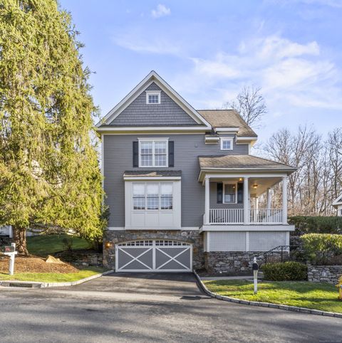 4 Woods Way Redding CT 06896