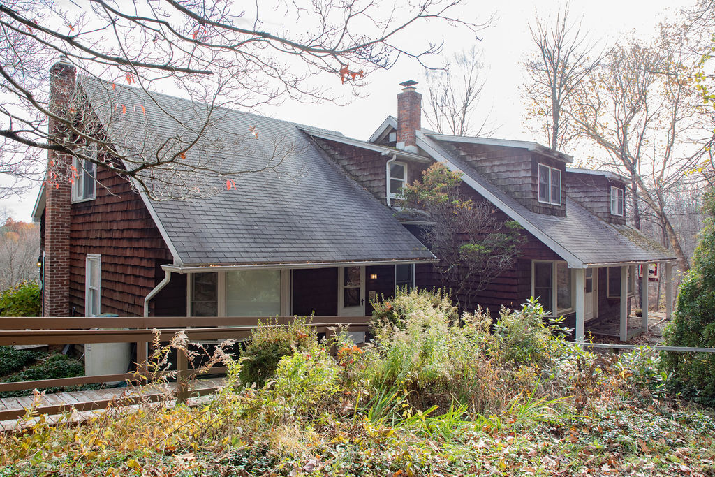 46 Hatchet Hill Road