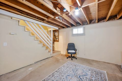 Tiny photo for 220 Lasalle Street #B4, New Britain, CT 06051 (MLS # 24133470)