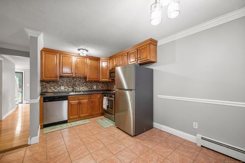 Tiny photo for 220 Lasalle Street #B4, New Britain, CT 06051 (MLS # 24133470)
