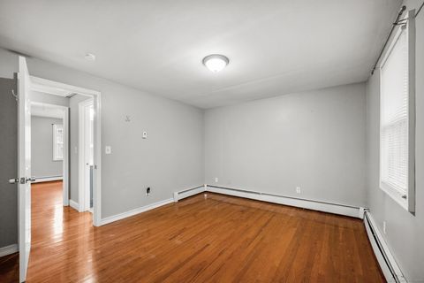 Tiny photo for 220 Lasalle Street #B4, New Britain, CT 06051 (MLS # 24133470)