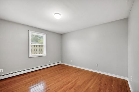 Tiny photo for 220 Lasalle Street #B4, New Britain, CT 06051 (MLS # 24133470)