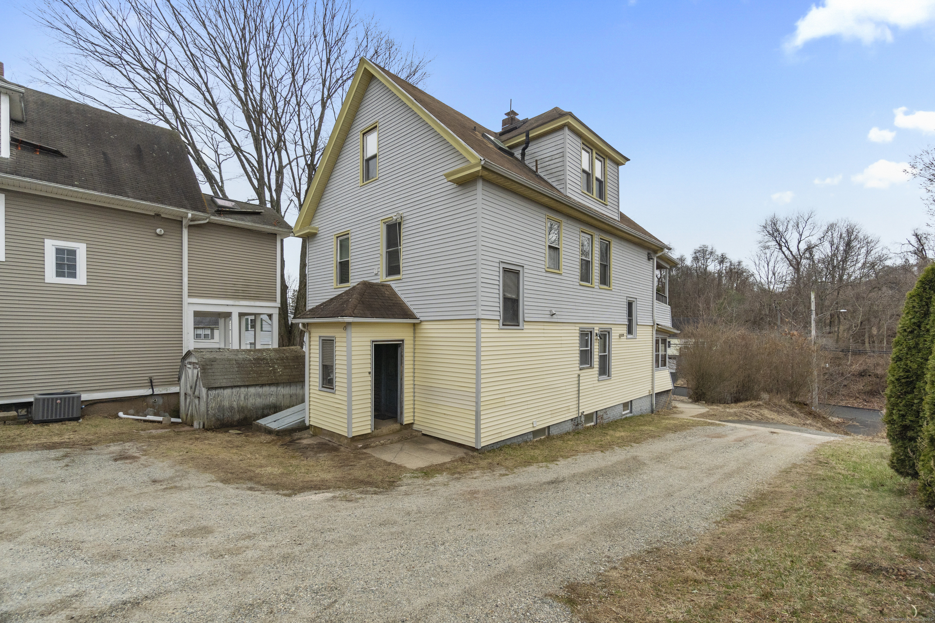 141 Old Foxon Road