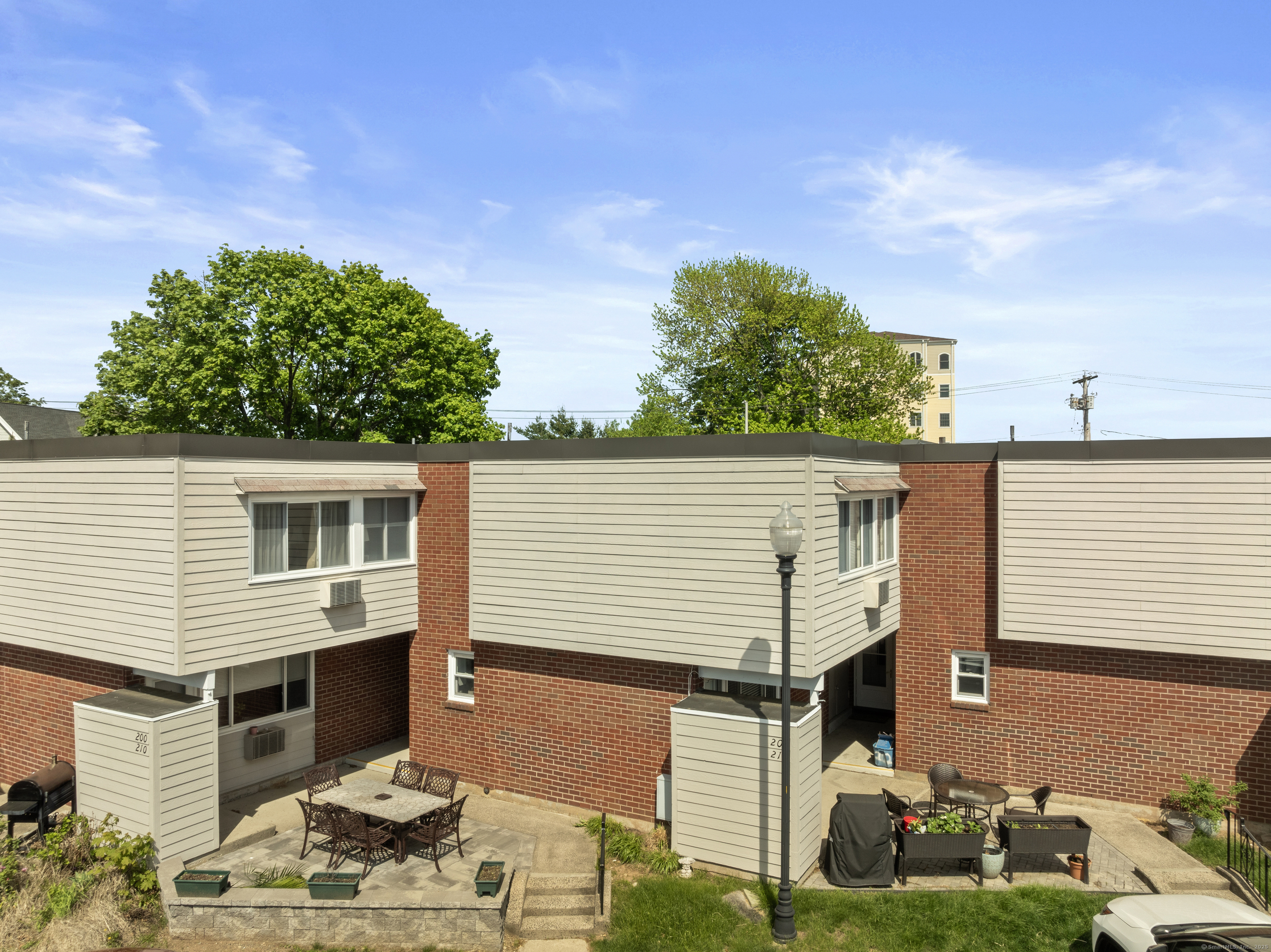 West Walk 211, West Haven, Connecticut - 2 Bedrooms  
1 Bathrooms  
4 Rooms - 
