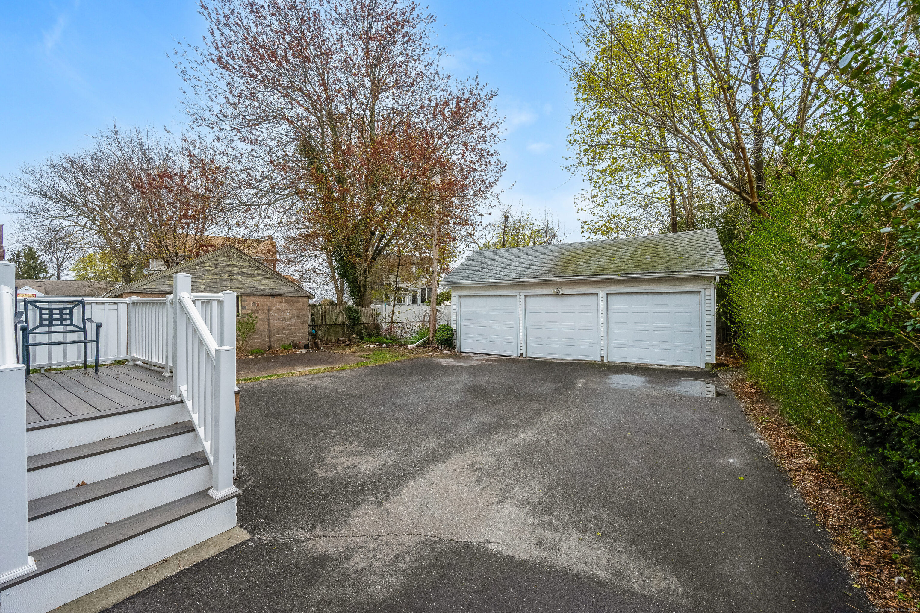 485 Lighthouse Road