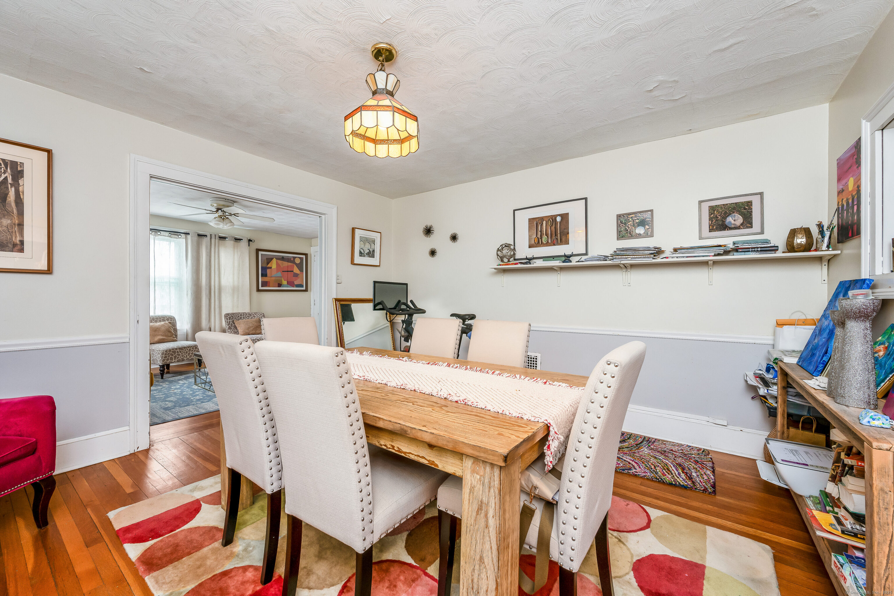 New Haven, Connecticut 06512, United States, 5 Bedrooms Bedrooms, ,3 BathroomsBathrooms,Residential,Pending,115338