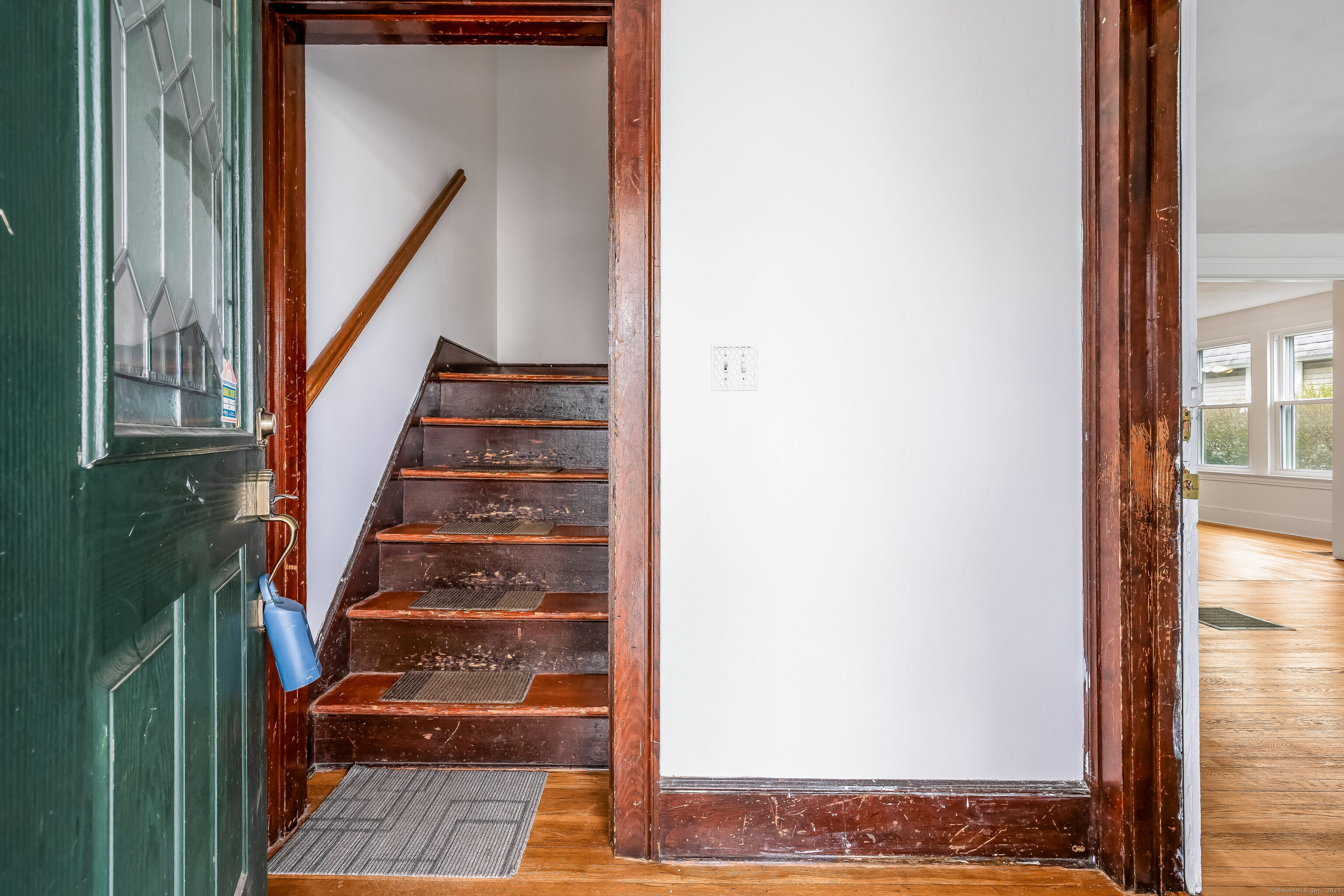 New Haven, Connecticut 06512, United States, 5 Bedrooms Bedrooms, ,3 BathroomsBathrooms,Residential,Pending,115338