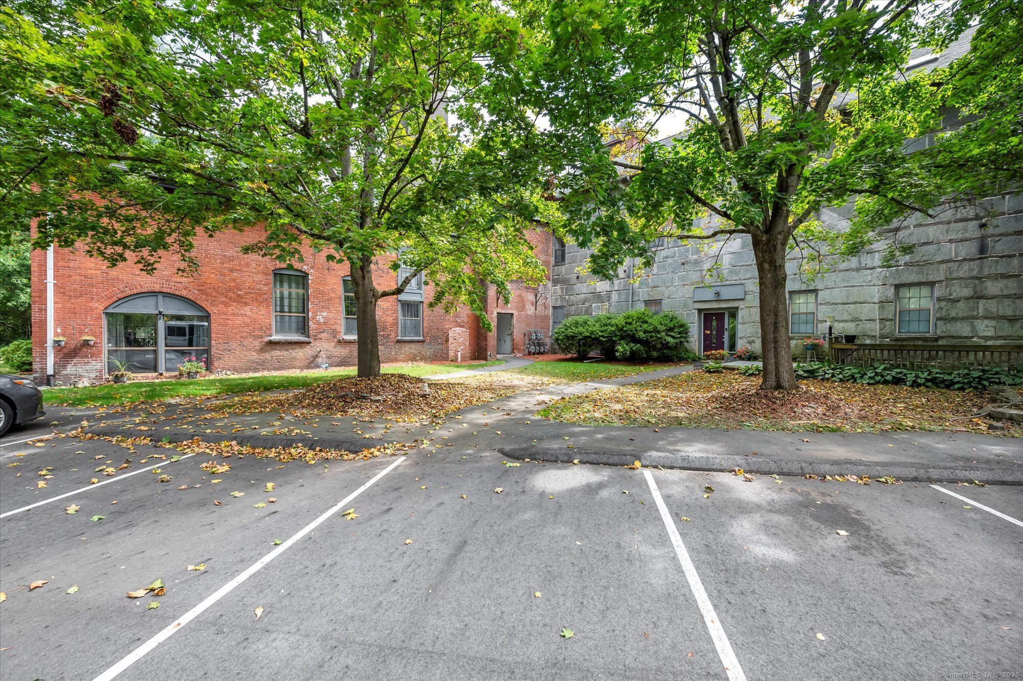 Property for Sale at Vernon Avenue Apt 5, Vernon, Connecticut - Bedrooms: 2 
Bathrooms: 3 
Rooms: 4  - $274,900