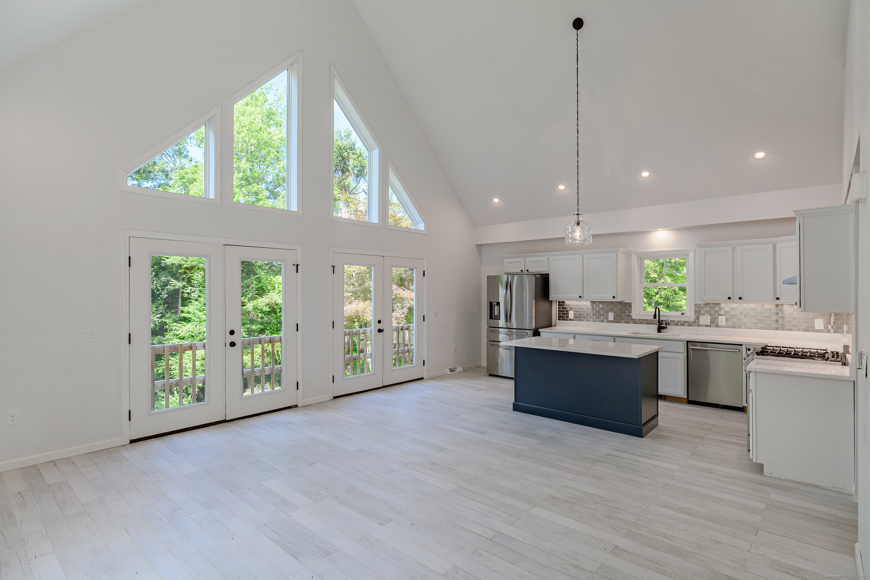 7 Lamont Road